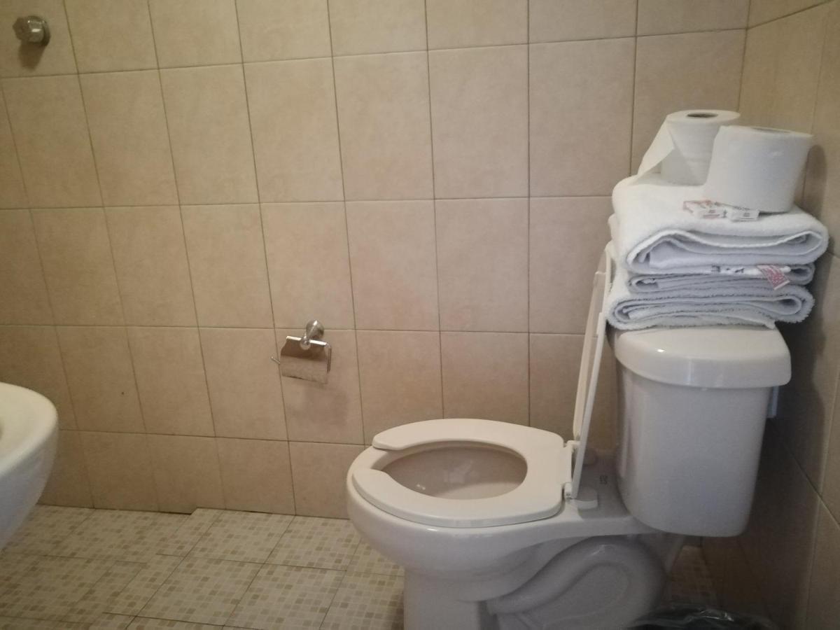 Hotel Cuauhtemoc Querétaro Esterno foto