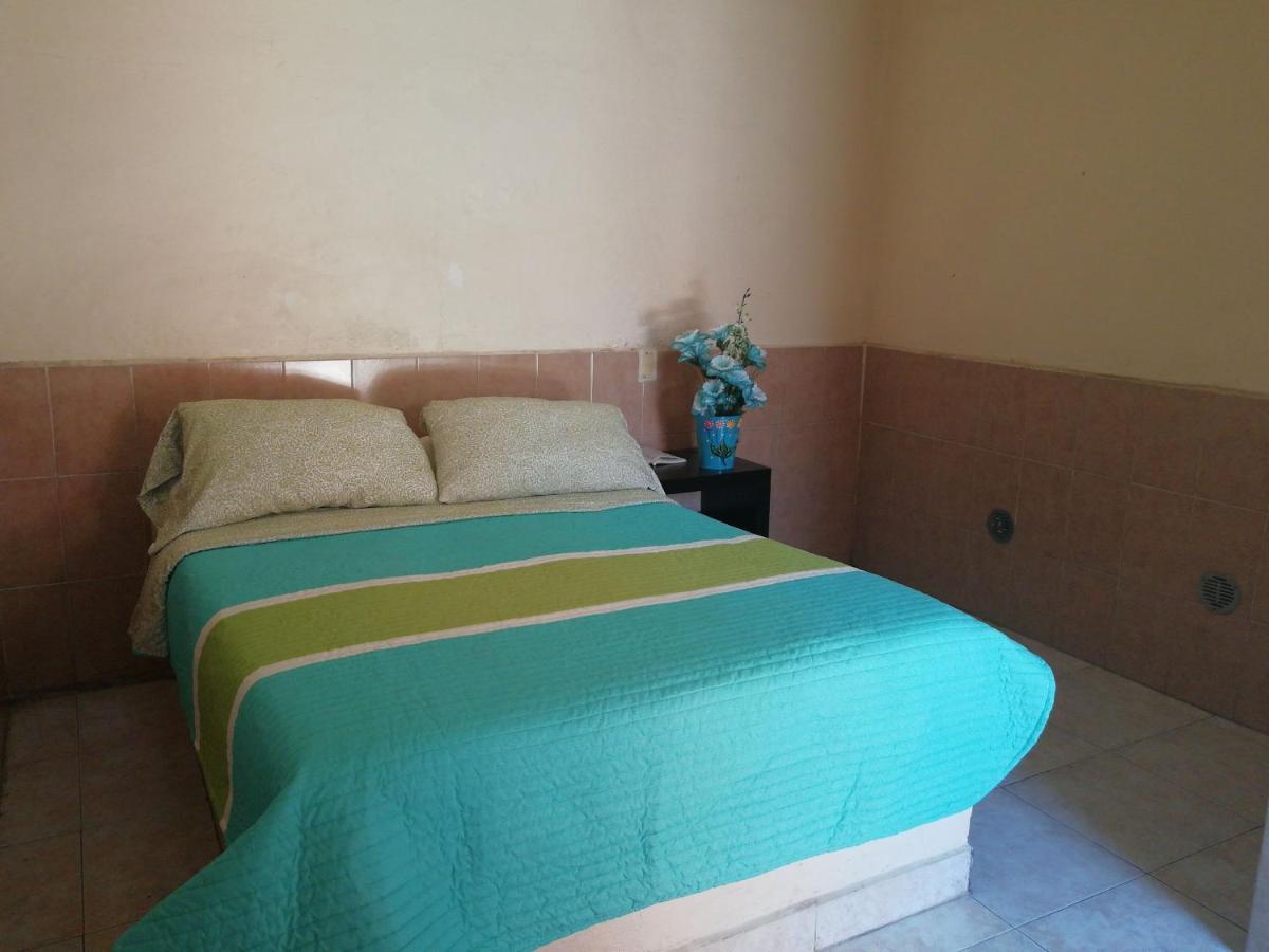 Hotel Cuauhtemoc Querétaro Esterno foto
